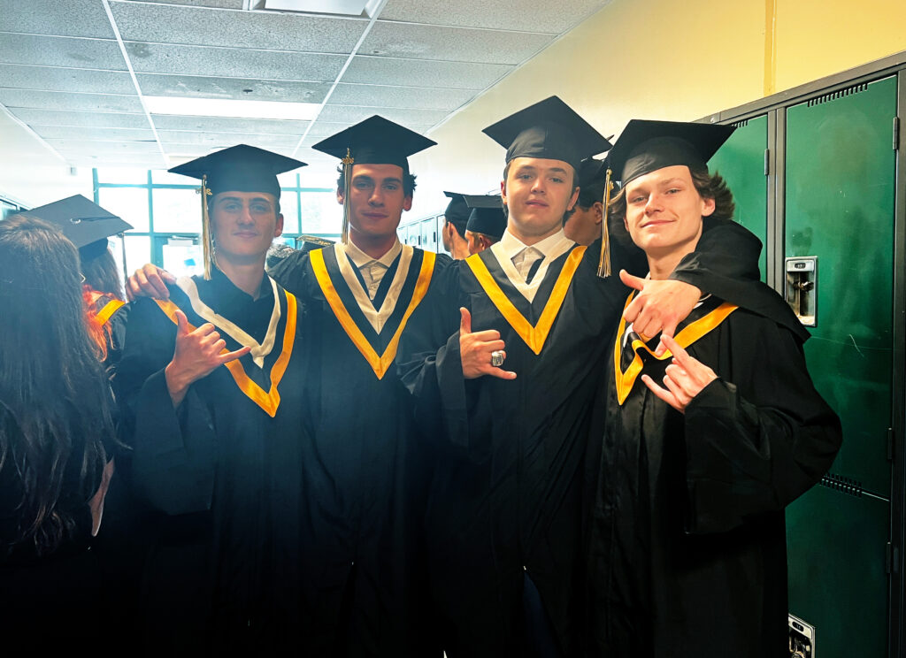 Cedar grads before their ceremony